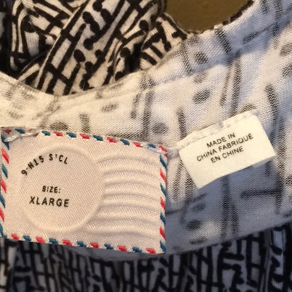 Top - Picture 4 of 4